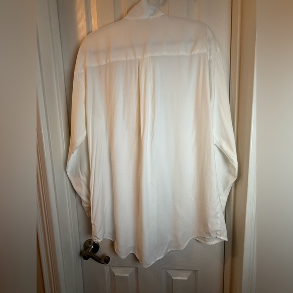 Elizabeth and James White Tunic / Blouse Neck Tie, Long Sleeve Button Down - Picture 3 of 8